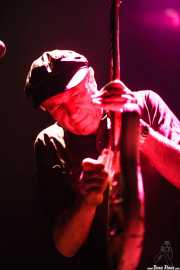 Spencer P. Jones, guitarrista de Beasts of Bourbon, Kafe Antzokia, Bilbao. 2006