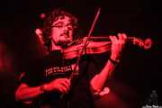 Agus, violinista colaborador de Doctor Deseo (Santana 27, Bilbao, 2011)