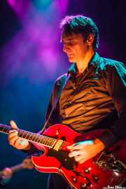 Neil Fraser, guitarrista de Tindersticks (Kafe Antzokia, Bilbao, 2012)