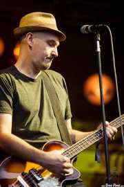 Merlo Podlewski, bajista de Jack Johnson, Bilbao BBK Live, 2014