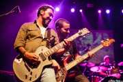 Gorka Bizar -guitarrista-, Jorge Alonso -bajista- y Alex Alonso -baterista- de Jare (05/09/2014)