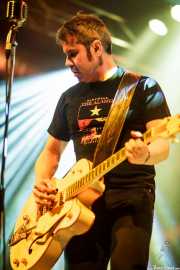 Juan Carlos Parlange, cantante y guitarrista de Help Me Devil, Santana 27. 2014