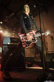 Fred Cole, cantante y guitarrista de Pierced Arrows, Barreiro Rocks. 2011