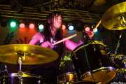 Kelly Halliburton, baterista de Pierced Arrows, Barreiro Rocks. 2011