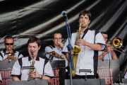 Sección de vientos de The Travelling Brothers Big Band, Donostiako Jazzaldia - Zurriola, Donostia / San Sebastián. 2012