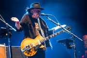 Neil Young, guitarrista y cantante de Neil Young & Crazy Horse, Stade Aguiléra. 2013