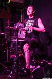 Phil the Beast, baterista de The Brains, Kafe Antzokia, Bilbao. 2015
