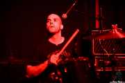 Craig Sala, baterista de Kris Rodgers & The Dirty Gems, Kafe Antzokia, Bilbao. 2015