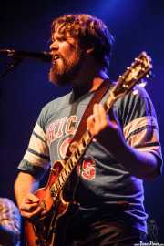 Ewan Currie, cantante, guitarrista y teclista de The Sheepdogs, Kafe Antzokia, Bilbao. 2015