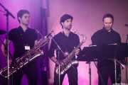 Raúl Marques -trompetista- y saxofonistad de Alex Cooper (Purple Weekend Festival, León, 2016)
