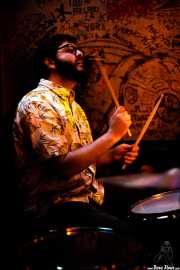 Ibon Guillén, baterista de Dead Sequoia (El Tubo, Barakaldo, 2019)