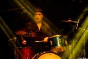 Sylvain Petite, baterista de The Hillbilly Moon Explosion (Sala BBK, Bilbao, 2022)