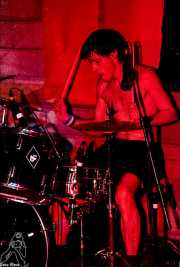 Andoni Etxebeste, baterista de Señor No (Discoteca Gwendolyne, Getxo, )